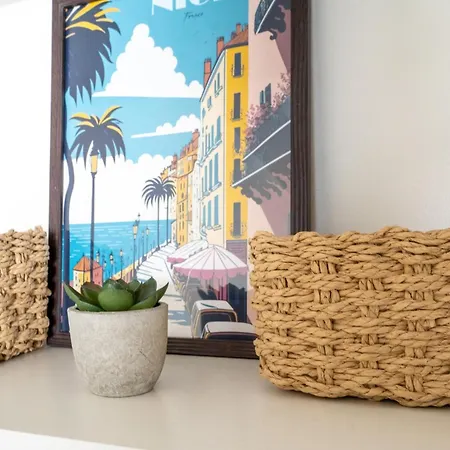 L'escape Apartment