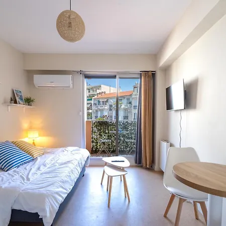 L'escape Apartment